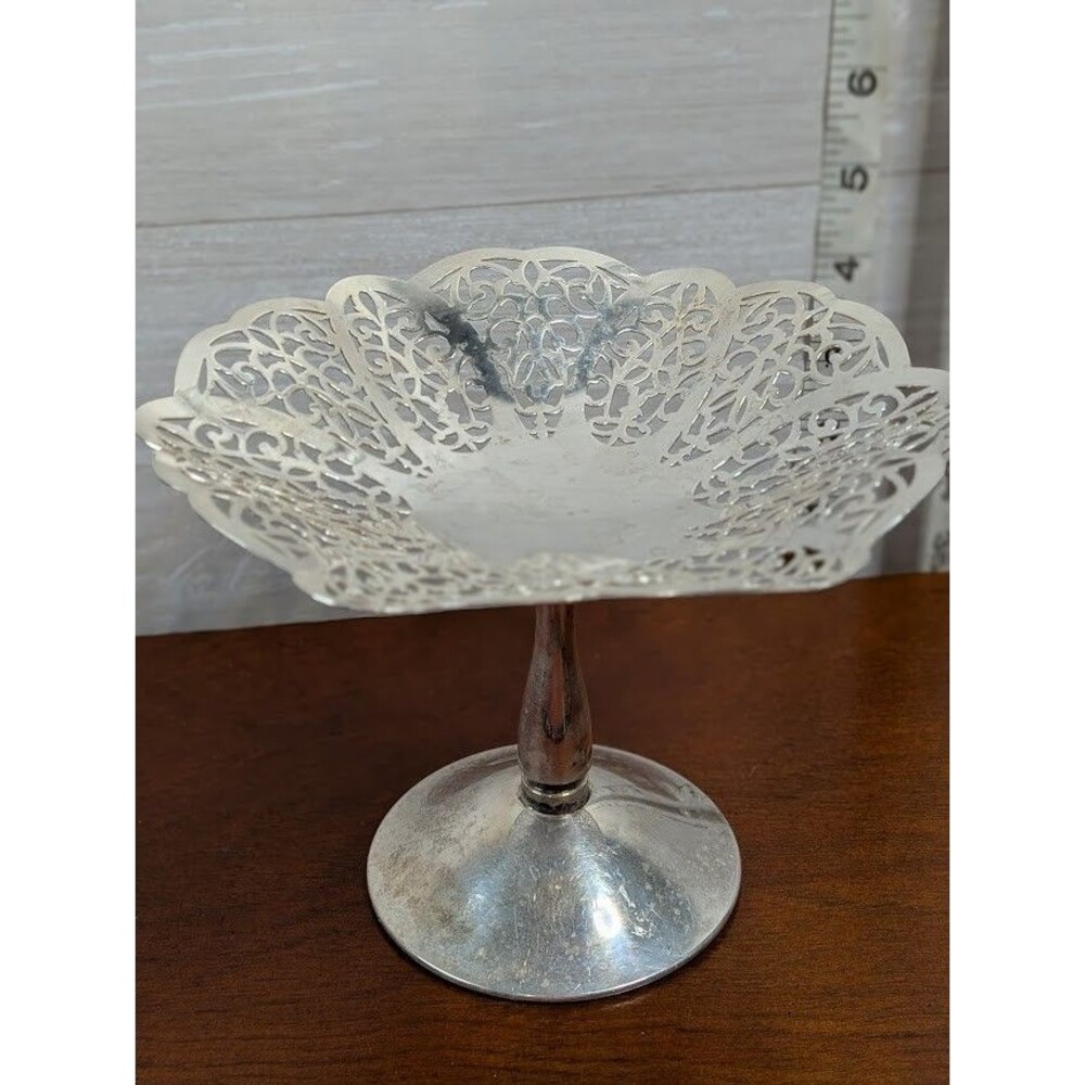 VTG International Silver Co IS Pierced Pedestal Compote Candy Dish Silverplate